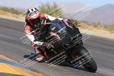 media/Dec-09-2023-SoCal Trackdays (Sat) [[76a8ac2686]]/Turn 3 Inside (1015am)/